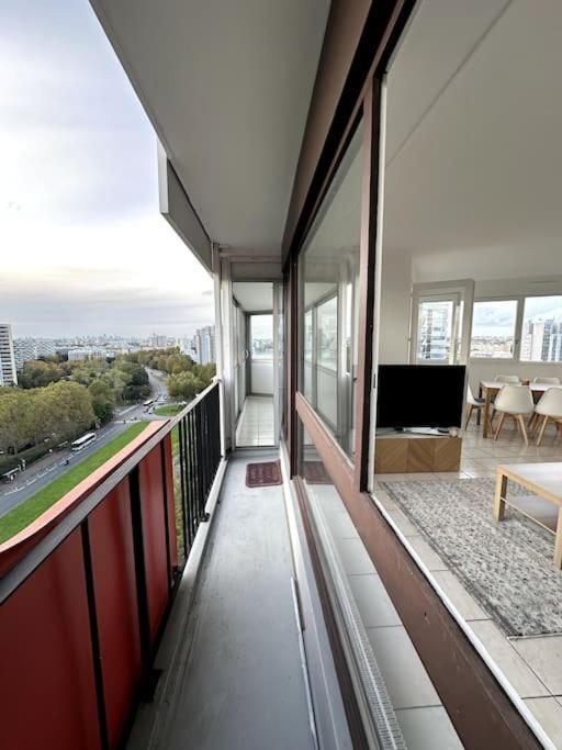 Superbe T4 Vue, Metro Commerces Apartment Creteil